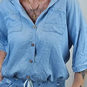 Rikke kort denimlook-skjorte