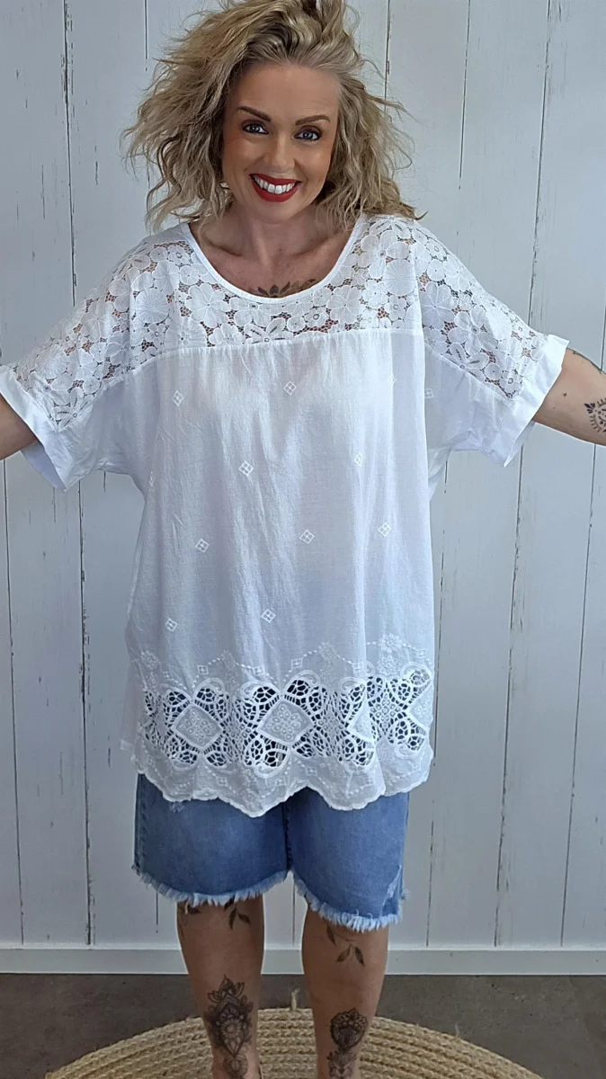Jemma Topp med blonde detaljer - Image 4