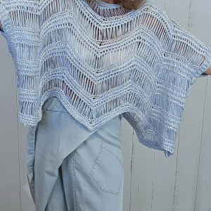 Vilde heklet ponchogenser blå