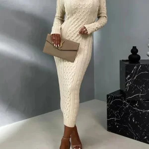 FashionVista - Elegant Genserkjole med Blonderygg for Unike Anledninger