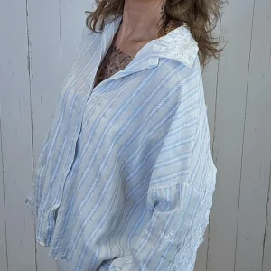 Petra skjorte lyseblå