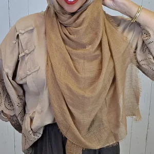 Izzy skjerf camel