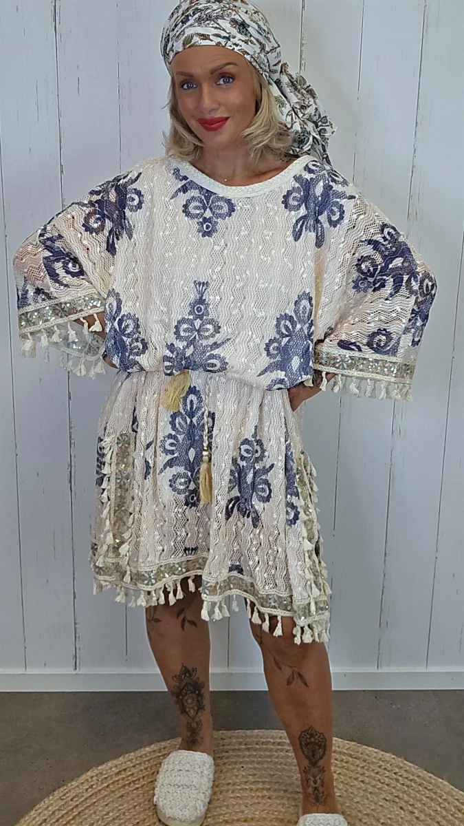 Ponchokjole med blonde og innerkjole - Image 2