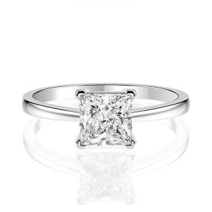 Solitær prinsesse diamantring