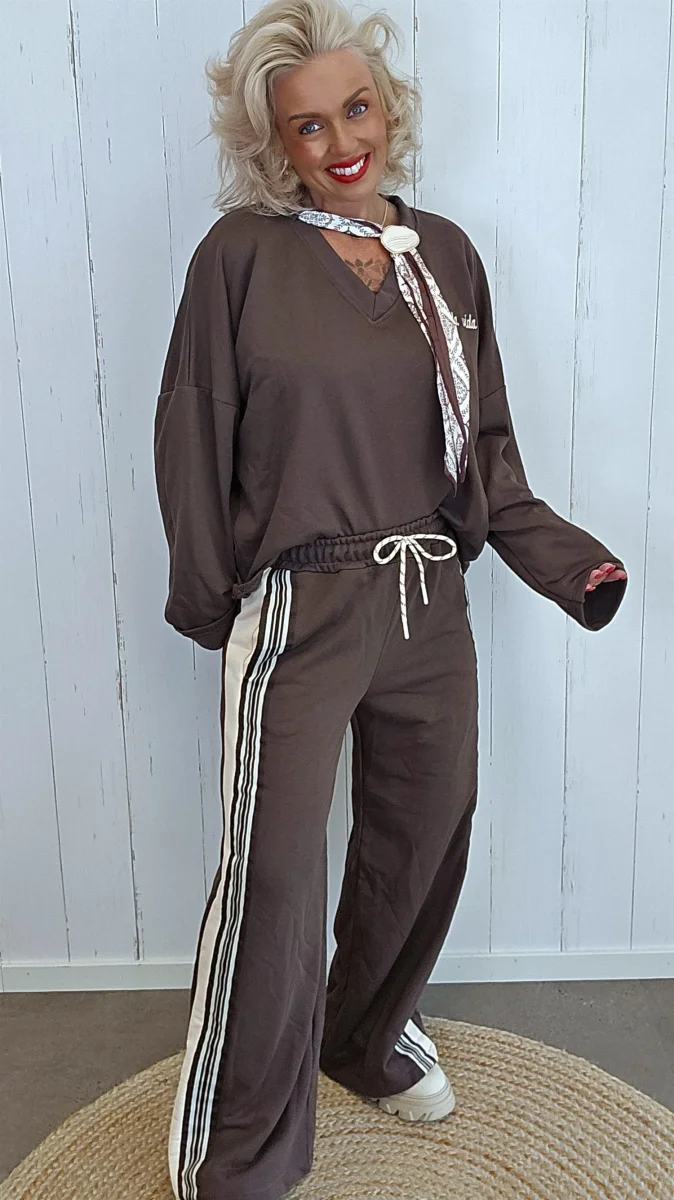 Brun bukse med striper - Image 2
