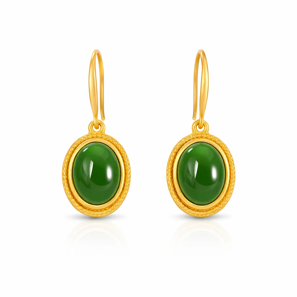 Vintage Gullfargede Øredobber med Grønn Hetian Jade – Oval og Eksklusiv Design