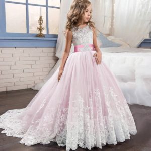 Prinsessekjole for jenter med slep