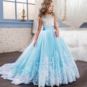 Prinsesse brudekjole i tyll prinsessekjole