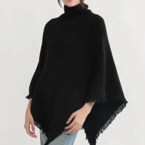 Ava – Elegant Strikket Cape Poncho med Frynser
