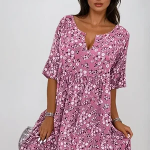 FashionWave - Elegant Midikjole med Blomstermønster for Sommervibes